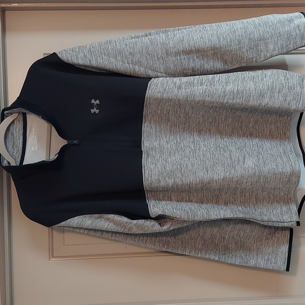 Mens XL Under Armor fleece